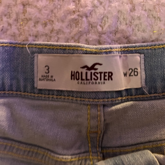 Hollister jean shorts - Picture 2 of 2